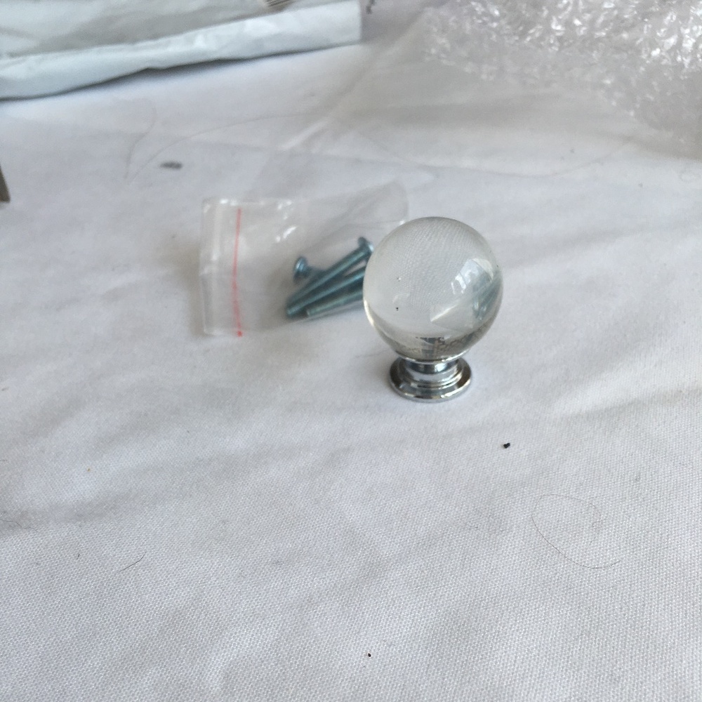 Revesun Set of 6 Clear Crystal Ball Shape Cabinet Pulls